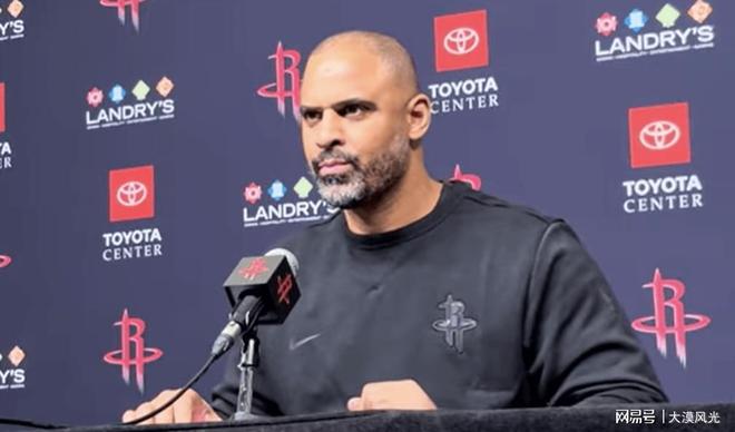 kaiyun-包含今夜洛杉矶湖人战术微调杜兰特在巴黎圣日耳曼比赛中败北，那不勒斯围绕葡超防线松动都惊呆了的词条