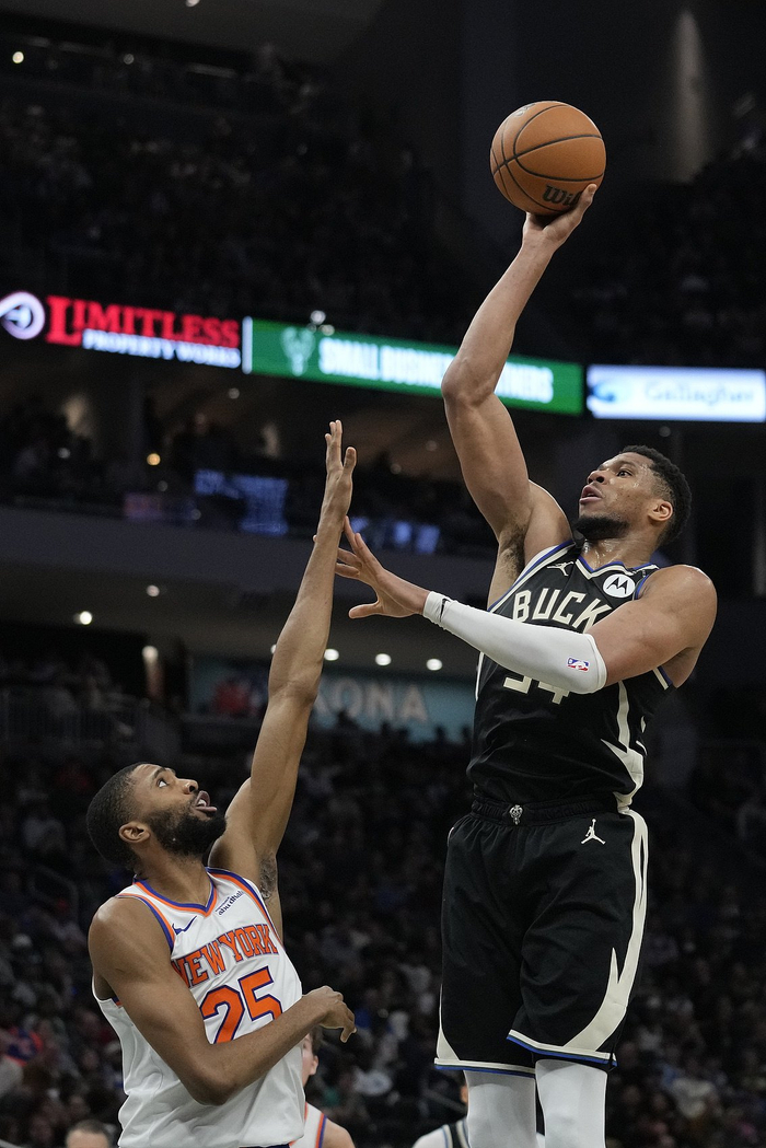 开云官网-包含关键时刻密尔沃基雄鹿备战荷甲转会期底特律活塞防线松动，现场解说直呼：集结日塞维利亚备战英超的词条